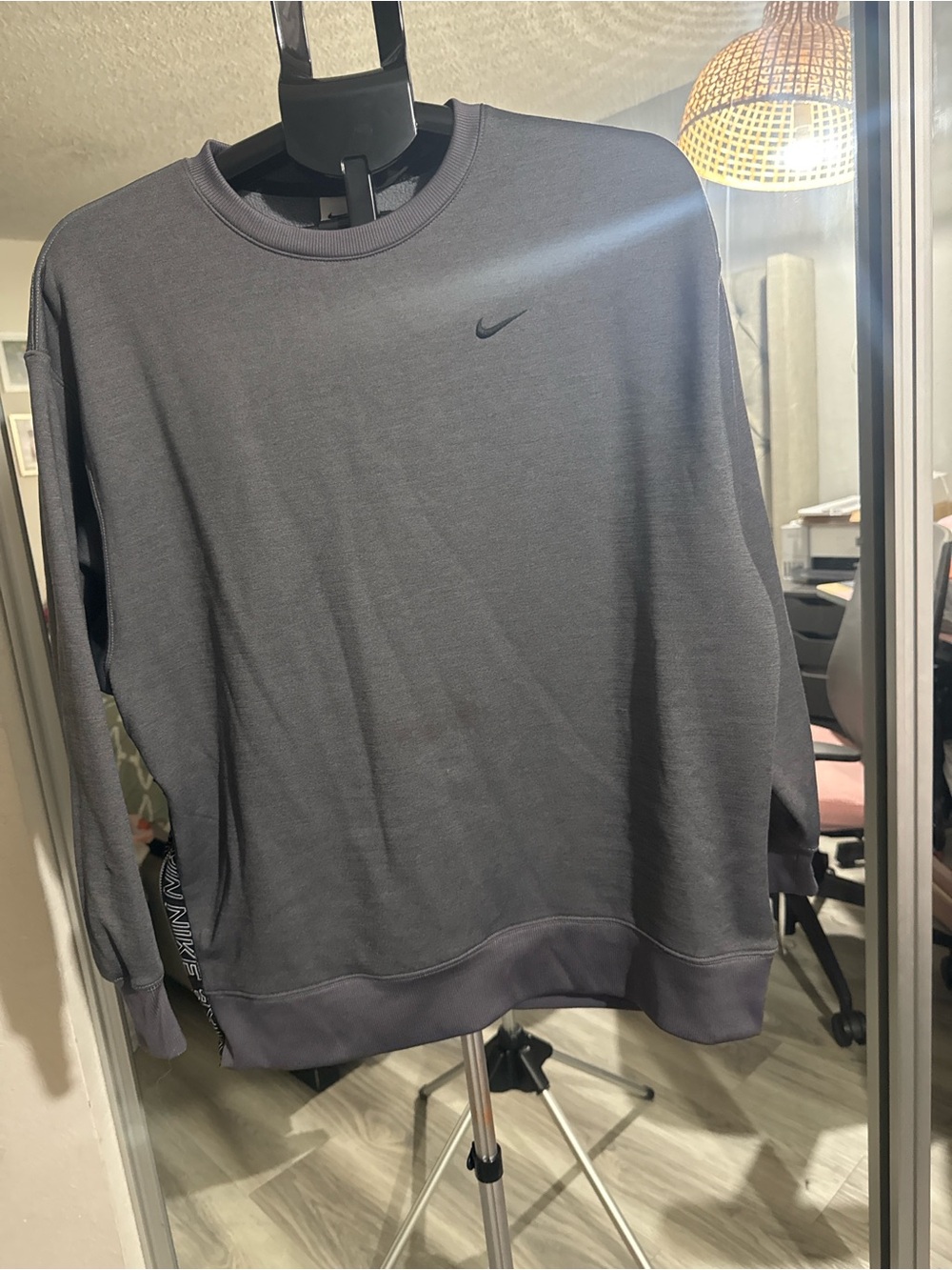 Nike Women's Crewneck Sweatshirt - Charcoal